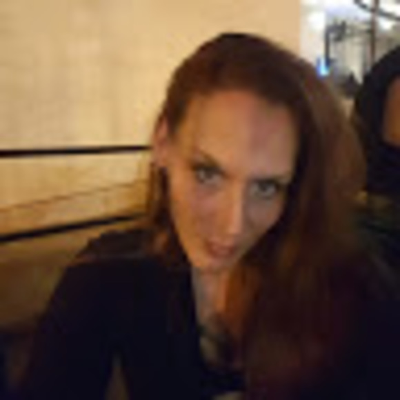 Meet your Posher, Heather - Picture 1 of 1